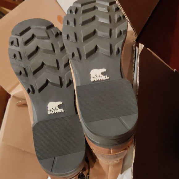 NIB Sorel Women's Emelie Fold-Over Boots - Picture 7 of 8